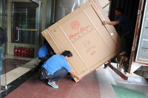 西流河镇钢琴贵重工艺品无忧运